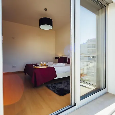 Muralha - By Sch Apartment Nazaré